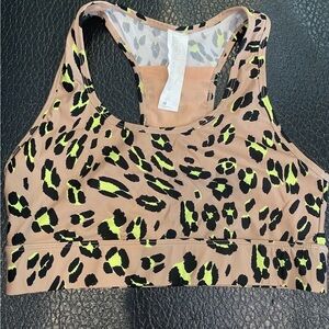 Fabletics Womens On The Go Sports Bra Multicolor Desert Leopard Medium Tan Green